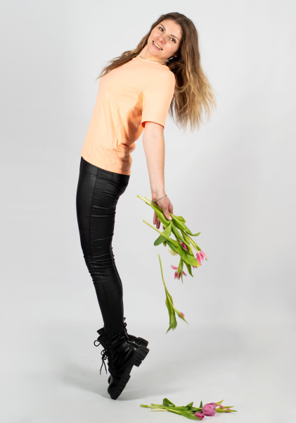 05-персиковый